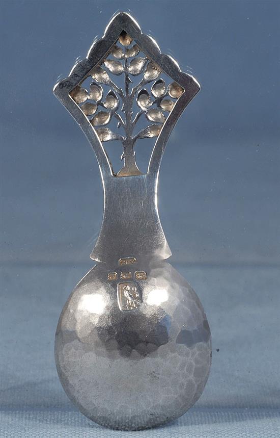 A George V Arts & Crafts silver Tree of Life caddy spoon, by Henry George Murphy, Length 99mm Weight 0.9oz/31grms